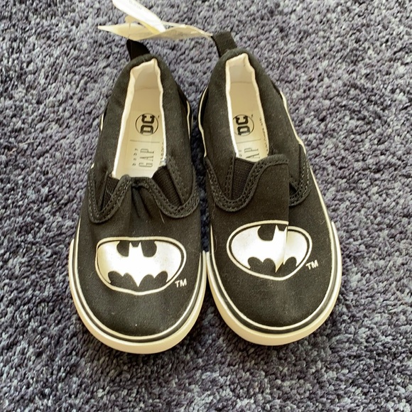New GAP Batman slip on shoes. - Picture 1 of 4
